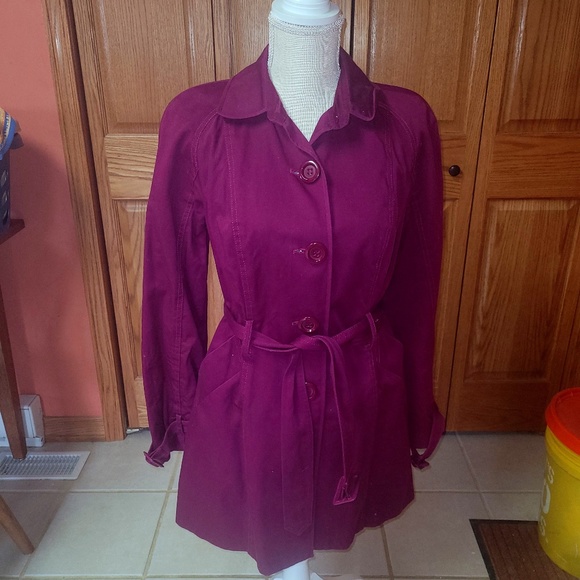INC International Concepts Burgundy Trench Coat - Picture 1 of 5